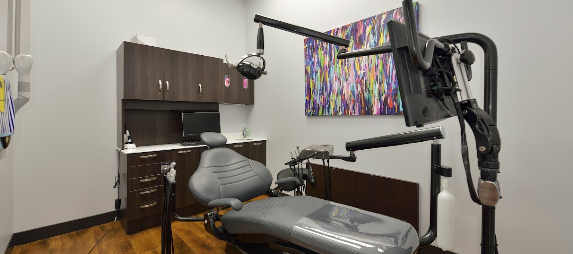 dental clinic near me in toronto on